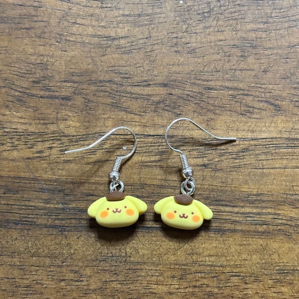 ⭐️ 5 For $25 Hello Kitty & Friends Earrings